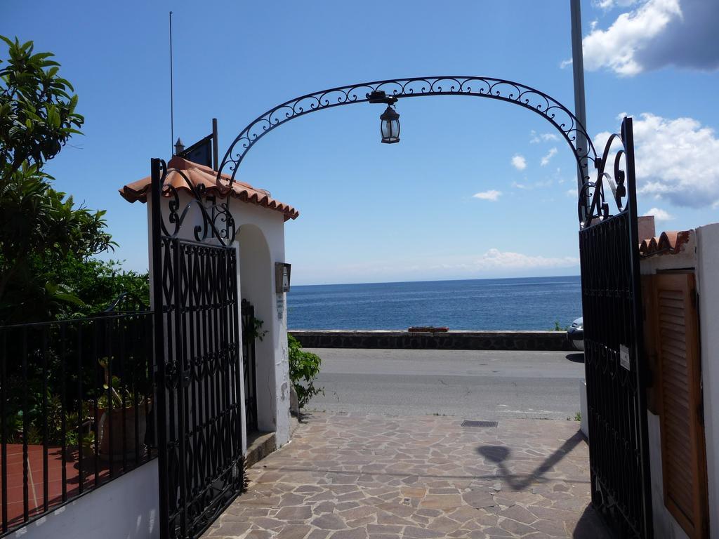 Le Terrazze Hotel Lipari Kültér fotó